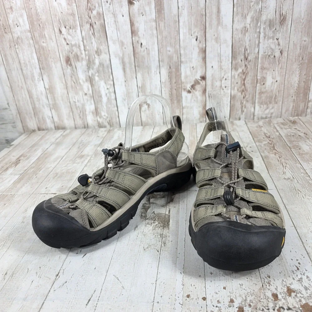 Keen Newport H2 Mens 8.5 Waterproof Hiking Sandals Olive Green Tan 110230-BROB